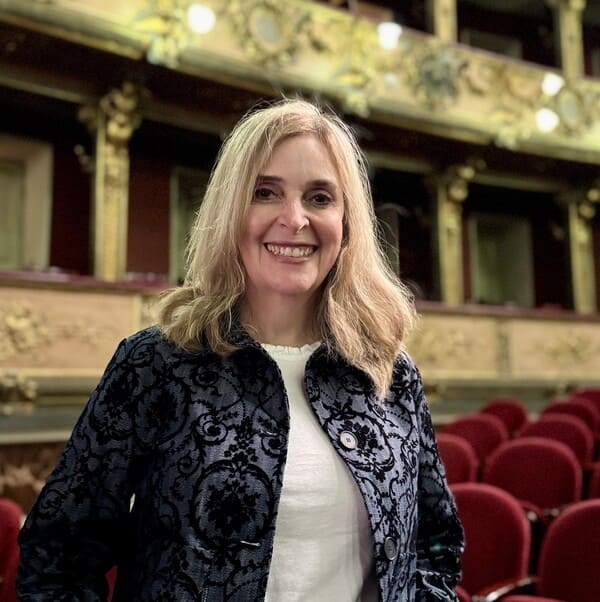 SILVIA CAMARGO ABELLO